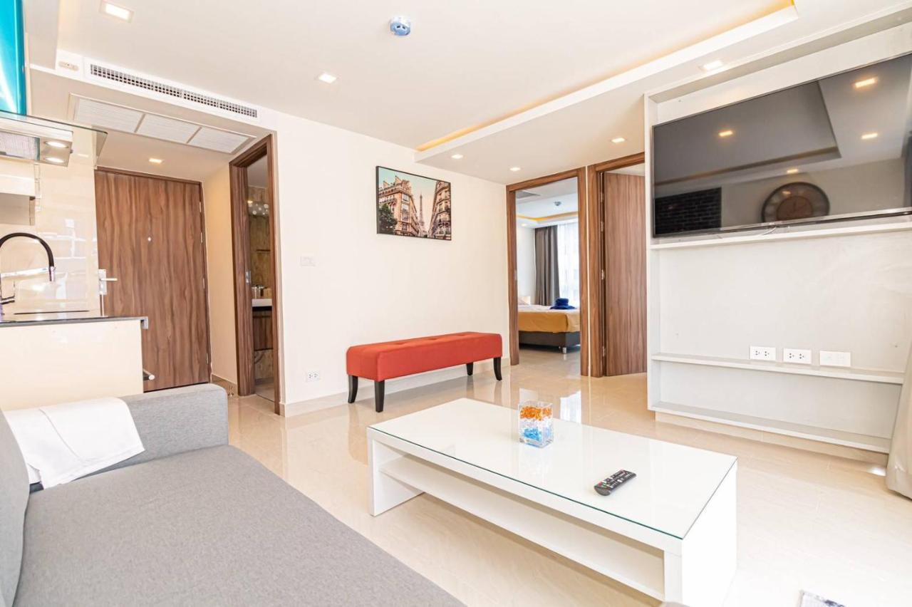Grand Avenue by Fantasea Beach Pattaya Habitación foto